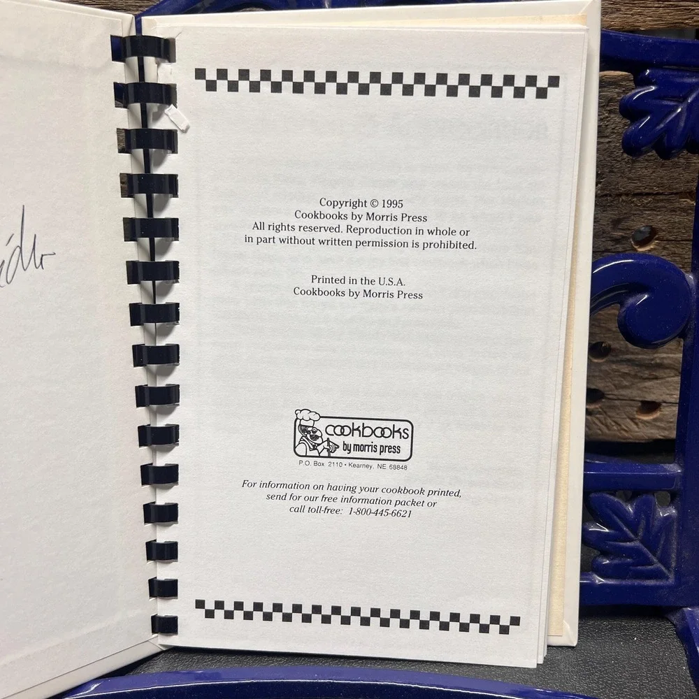 Endless Pastabilities, by Angela Owens-Sidlo Vtg 1996 Cookbook SIGNED